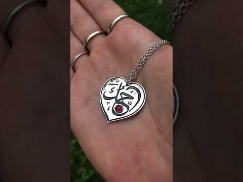 Arabic "I Love You" heart necklace video